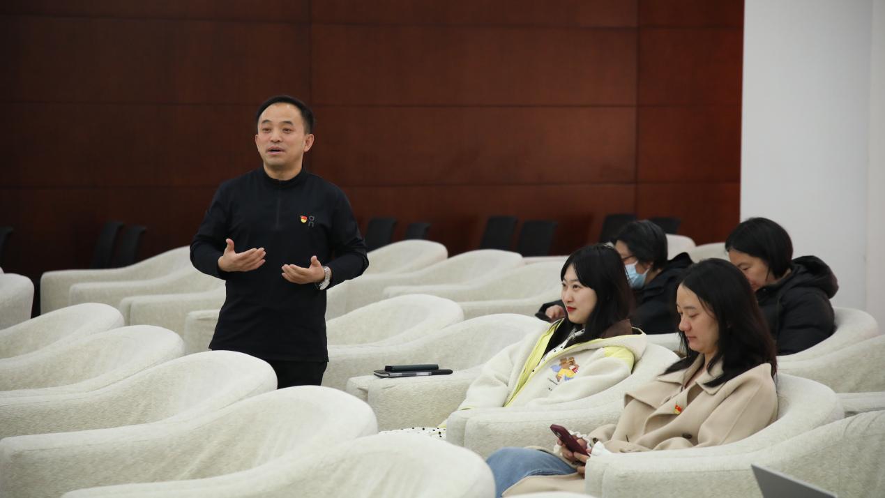 83b61d1145b5d3fbc43c7fe8fb2182ec